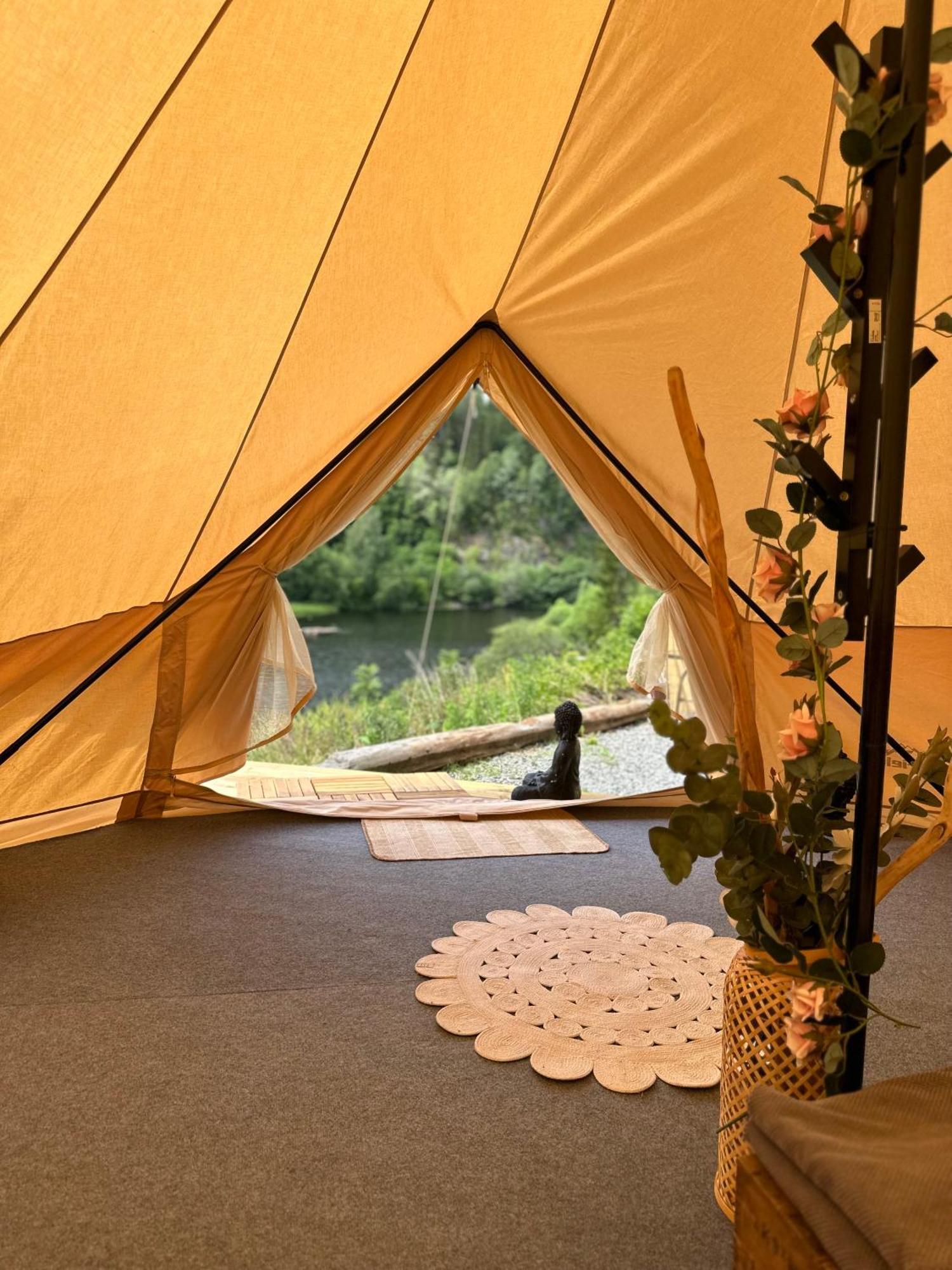 Glamping On Idyllic Lake, Paddle Boards & Rowboat Porsgrunn Dış mekan fotoğraf